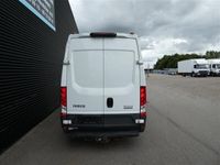 brugt Iveco Daily 35S16 12m3 2,3 D 156HK Van 8g Aut. 2019