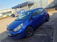 Brugt Kia Rio 75 HK (55 kW) 2013 Blå MPV