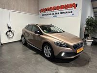 Brugt Volvo V40 Momentum 150 HK (110 kW) 2016 Beigemetal Hatchback