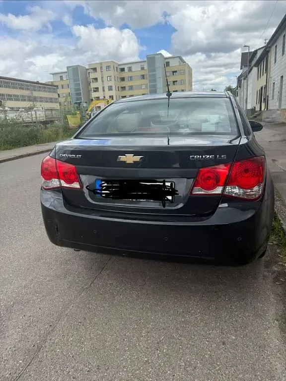 Gebraucht Chevrolet Cruze LS 113 PS (83 kW) 2009 Schwarz Limousine