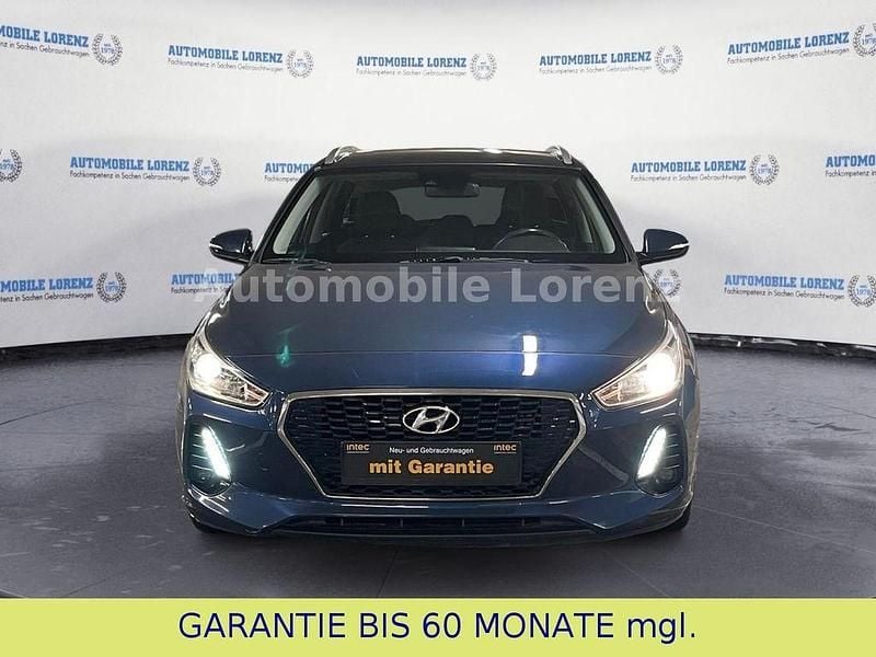 Gebraucht Hyundai i30 140 PS (102 kW) 2018 Blau Kombi