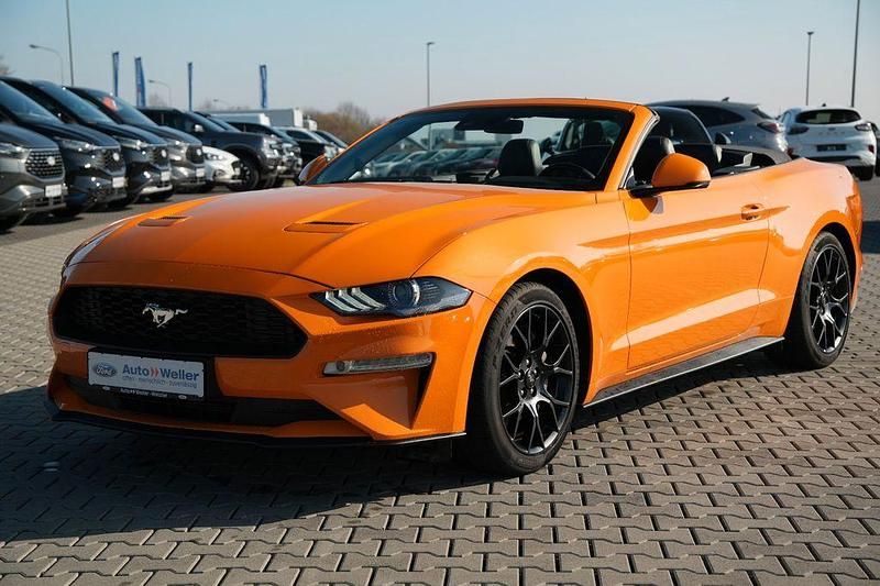 Gebraucht Ford Mustang Convertible 290 PS (213 kW) 2019 Orange Cabrio
