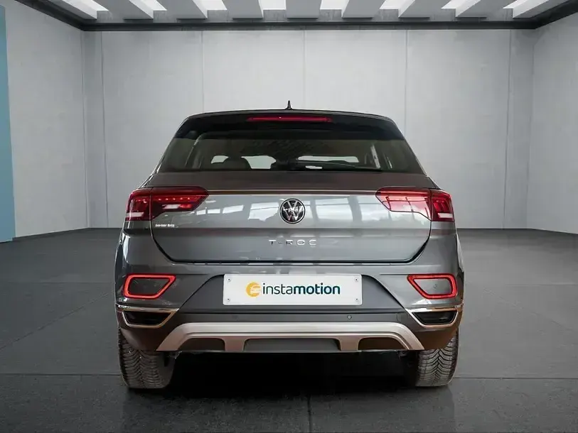 Gebraucht VW T-Roc 110 PS (80 kW) 2022 Grau SUV