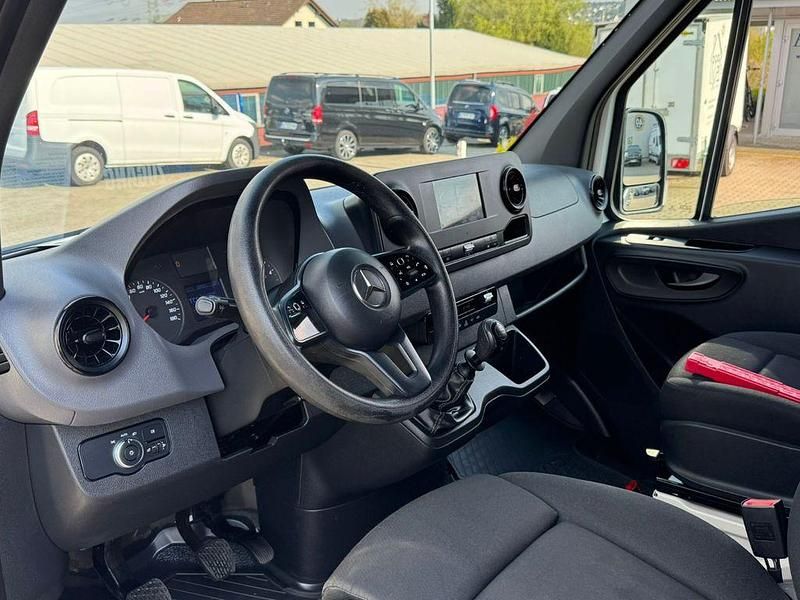 Second-hand Mercedes Sprinter 150 CP (110 kW) 2020 Alb Van