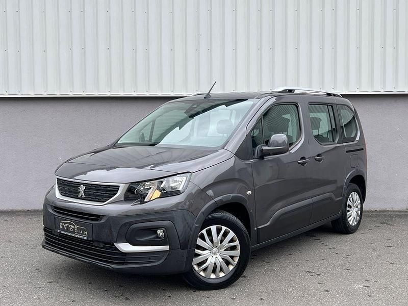 Silber Gebraucht 2018 Peugeot Rifter Active Van / Kleinbus | 9.990 € (Fairer Preis) - Bild 1/4