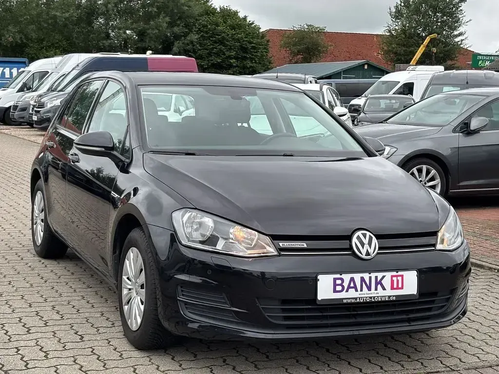 Gebraucht VW Golf VII 110 PS (80 kW) 2017 Schwarz Limousine