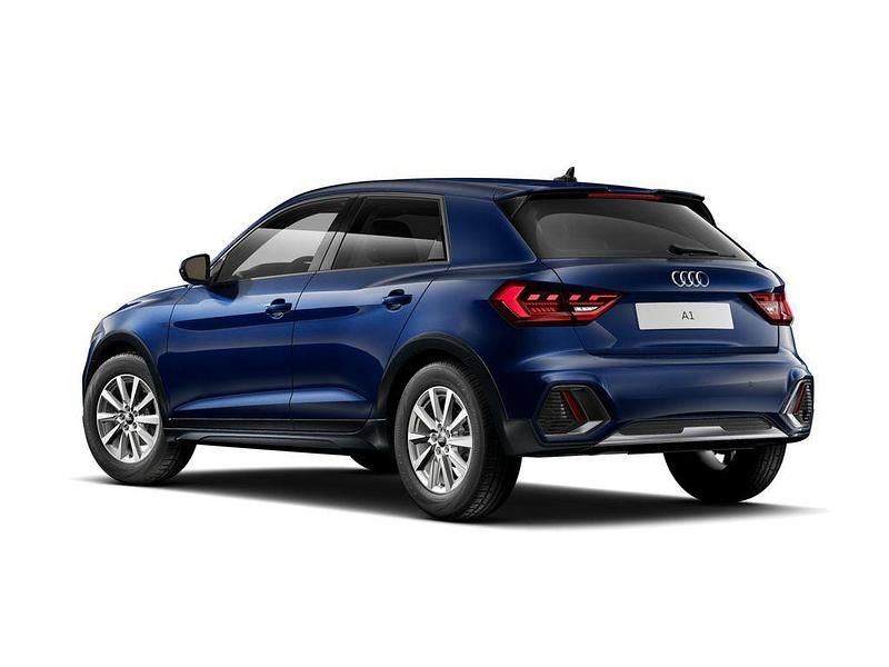 Gebraucht Audi A1 S-Line 116 PS (85 kW) 2025 Navarrablau metallic SUV