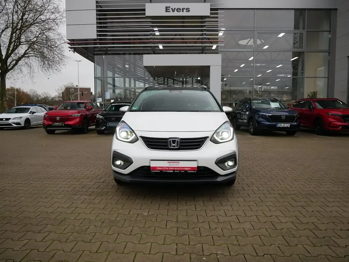 Gebraucht Honda Jazz Advance 122 PS (89 kW) 2026 Premium sunlight white Kleinwagen