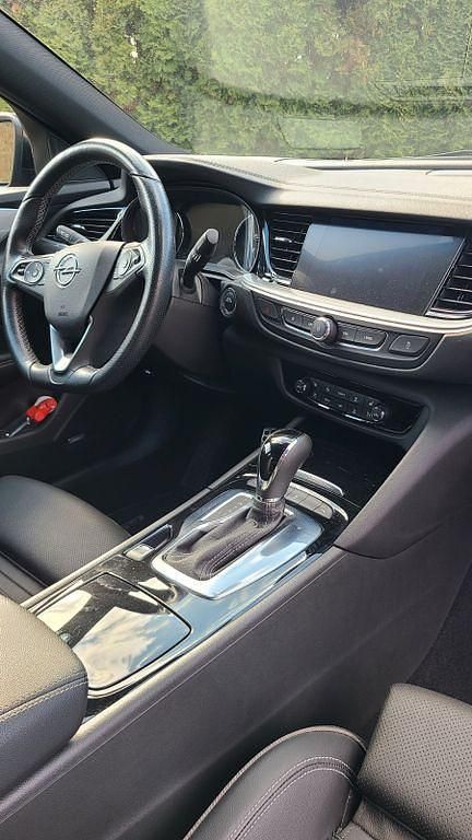 Gebraucht Opel Insignia 230 PS (169 kW) 2021 Rot Limousine