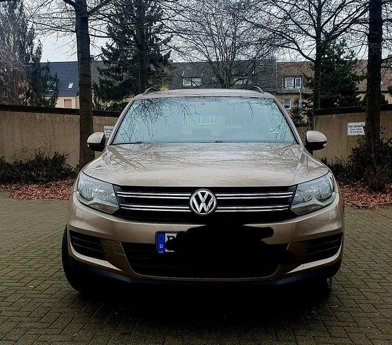 Andere farben Gebraucht 2012 VW Tiguan Sportline SUV | 7.000 € (Fairer Preis) - Bild 1/4