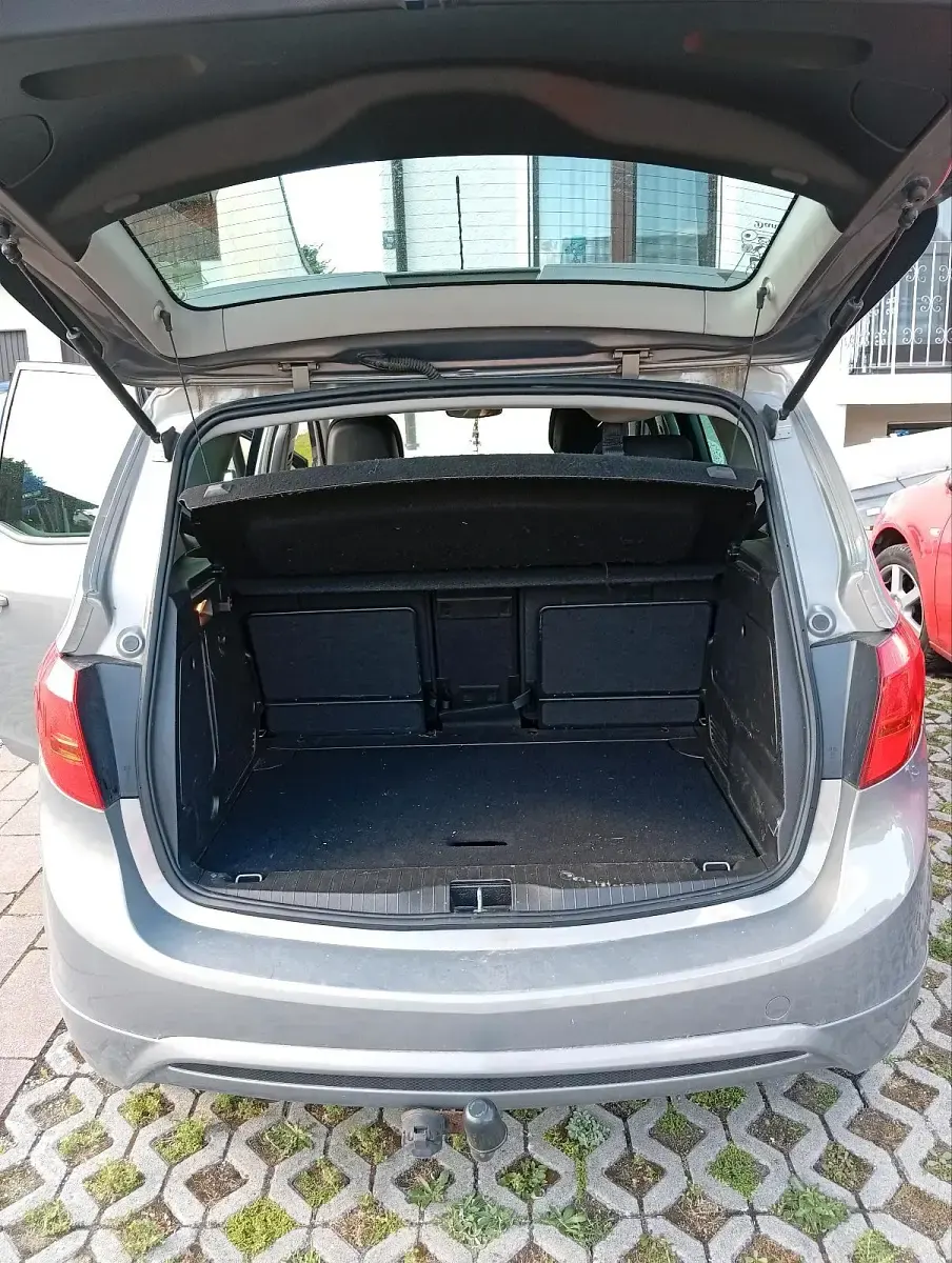 Gebraucht Opel Meriva 120 PS (88 kW) 2011 Braun Van / Kleinbus