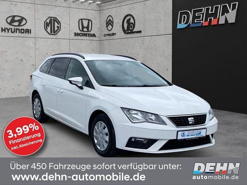 Weiss Gebraucht 2018 Seat Leon Limousine | 14.450 € (Fairer Preis) - Bild 1/4