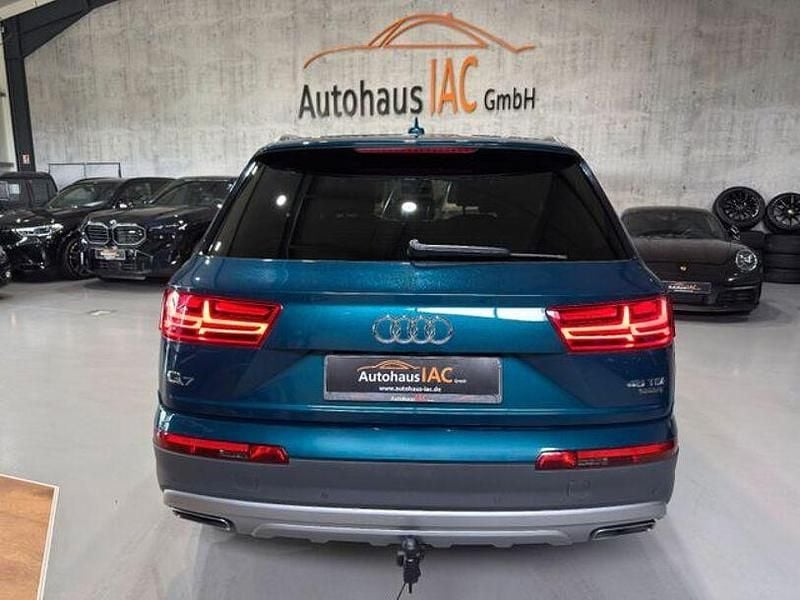 Gebraucht Audi Q7 Ambiente 231 PS (169 kW) 2019 Blau SUV