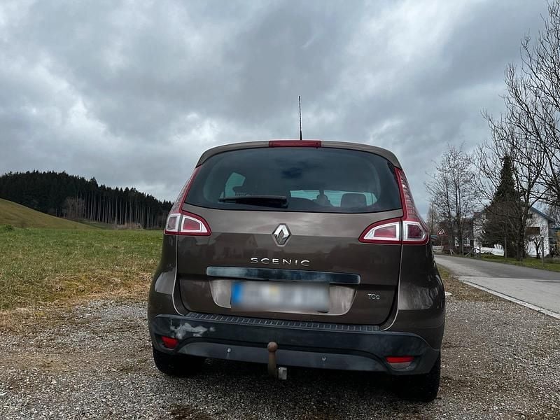 Gebraucht Renault Scénic III 130 PS (95 kW) 2010 Braun Van / Kleinbus