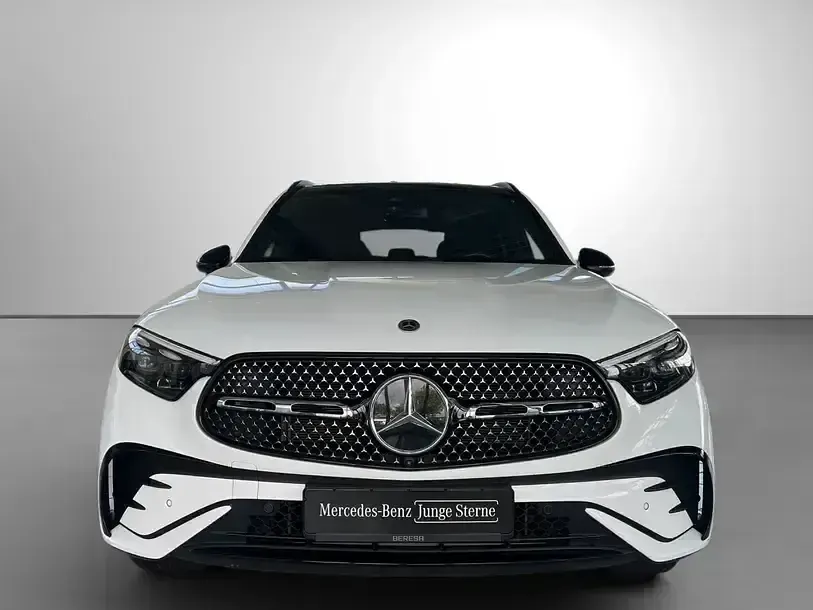 Gebraucht Mercedes GLC450 AMG 367 PS (269 kW) 2025 Weiß SUV