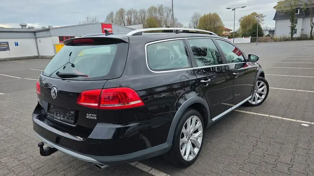 Gebraucht VW Passat 170 PS (125 kW) 2012 Schwarz Limousine