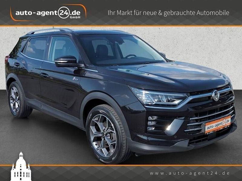 Schwarz Gebraucht 2020 Ssangyong (KGM) Korando Sapphire SUV | 18.990 € - Bild 1/4