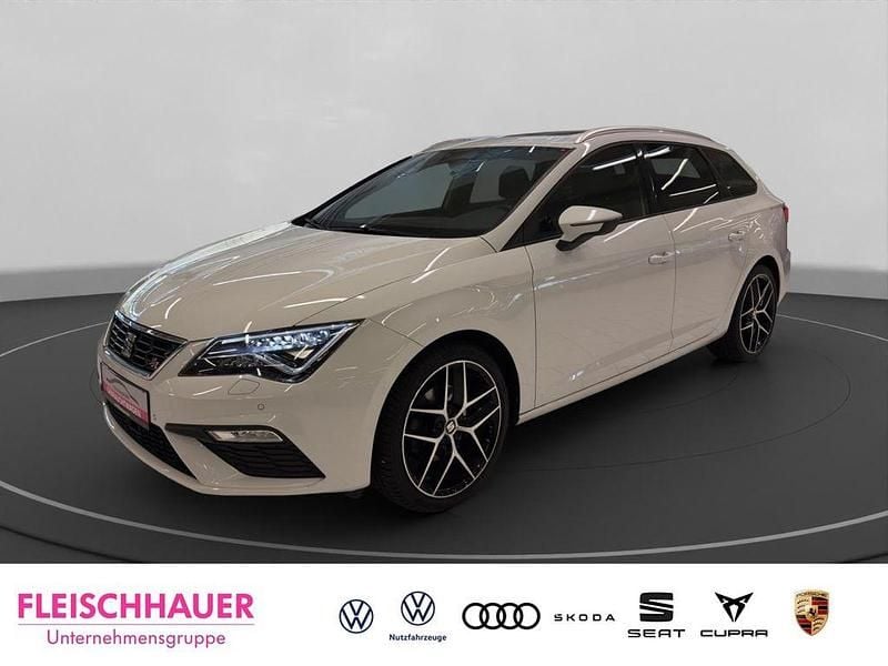 Weiss Gebraucht 2019 Seat Leon ST Beats Kombi | 16.980 € (Guter Preis) - Bild 1/4