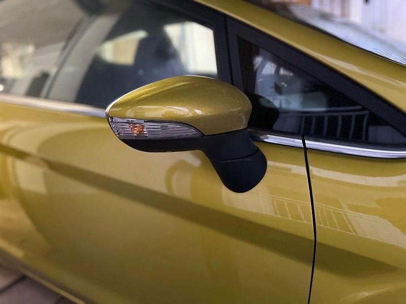 Gebraucht Ford Fiesta SYNC Edition 101 PS (74 kW) 2013 Gold Kleinwagen