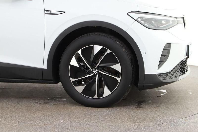 Gebraucht VW ID.4 Pro Performance 150 kW (204 PS) 2023 Gletscherweiß metallic SUV