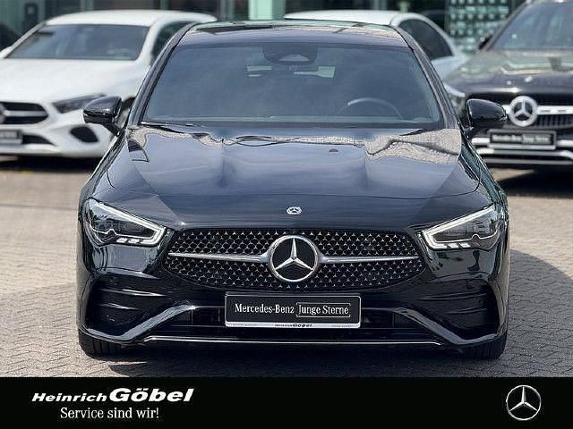 Gebraucht 2024 Mercedes CLA200 Shooting Brake AMG line Kombi | 34.900 € (Fairer Preis) - Bild 1/4