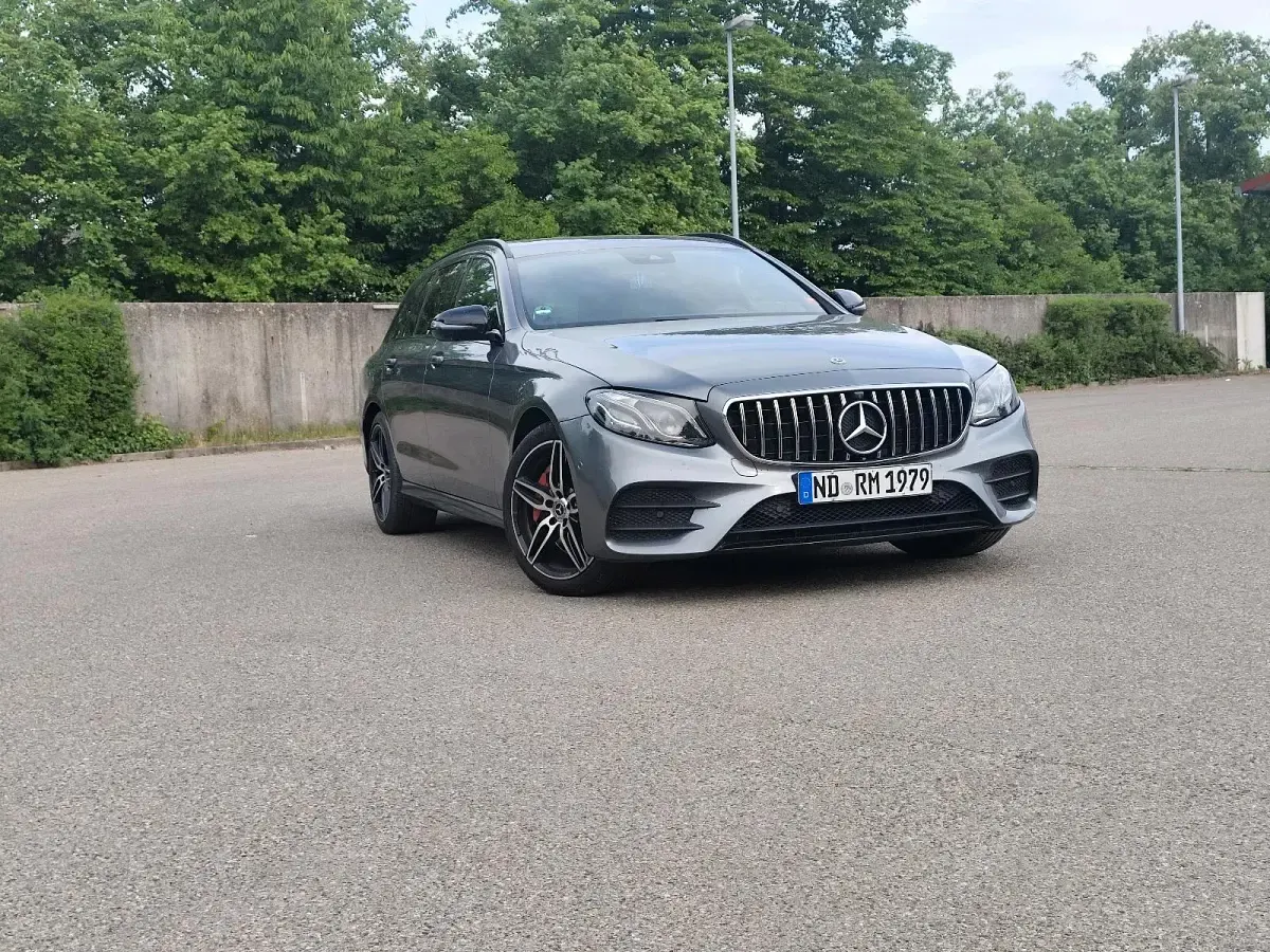 Gebraucht Mercedes E400 340 PS (250 kW) 2019 Grau Kombi
