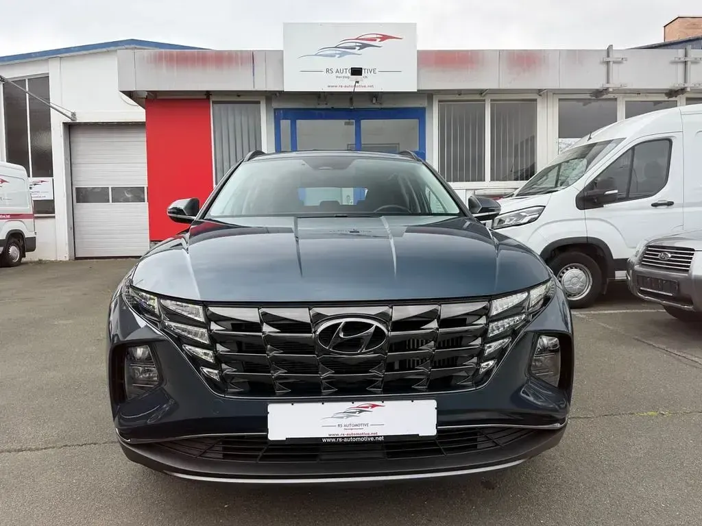 Gebraucht Hyundai Tucson Select 150 PS (110 kW) 2020 Grau SUV