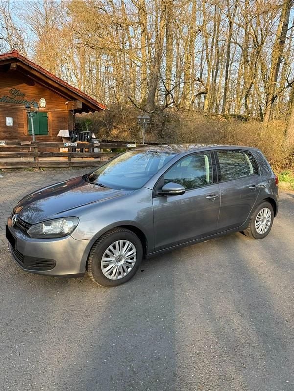 Gebraucht VW Golf VI 80 PS (58 kW) 2010 Grau Kleinwagen
