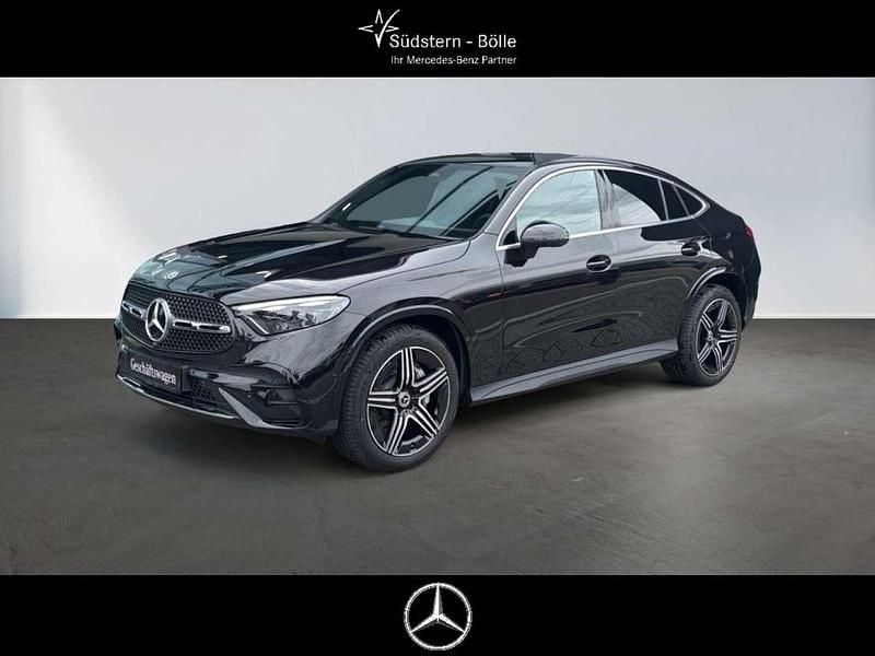 Metalliclack obsidianschwarz Gebraucht 2025 Mercedes GLC220 AMG Coupé | 60.490 € (Superpreis) - Bild 1/4