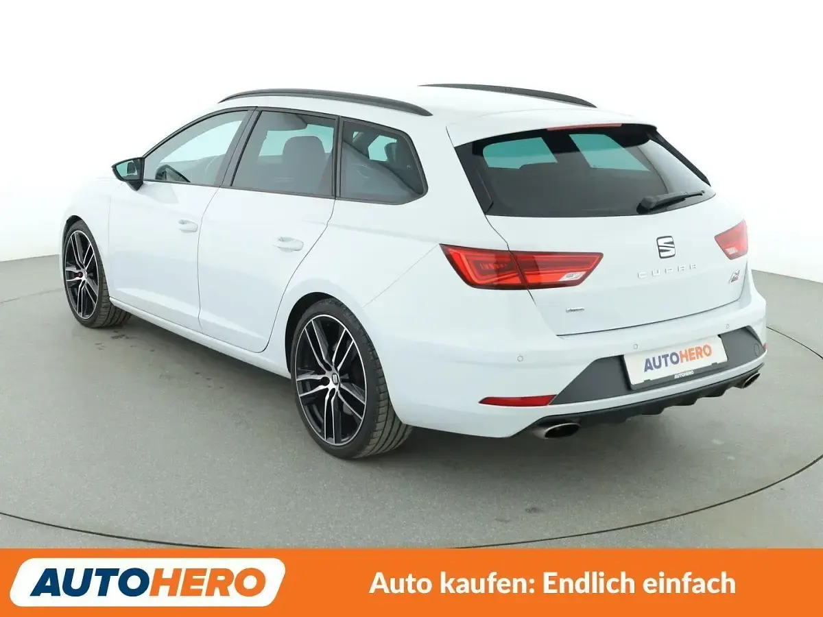 Używany Seat Leon 4Drive 300 KM (220 kW) 2017 Biały Kombi