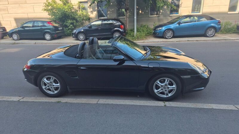 Schwarz Gebraucht 2004 Porsche Boxster Cabrio | 19.000 € (Fairer Preis) - Bild 1/4