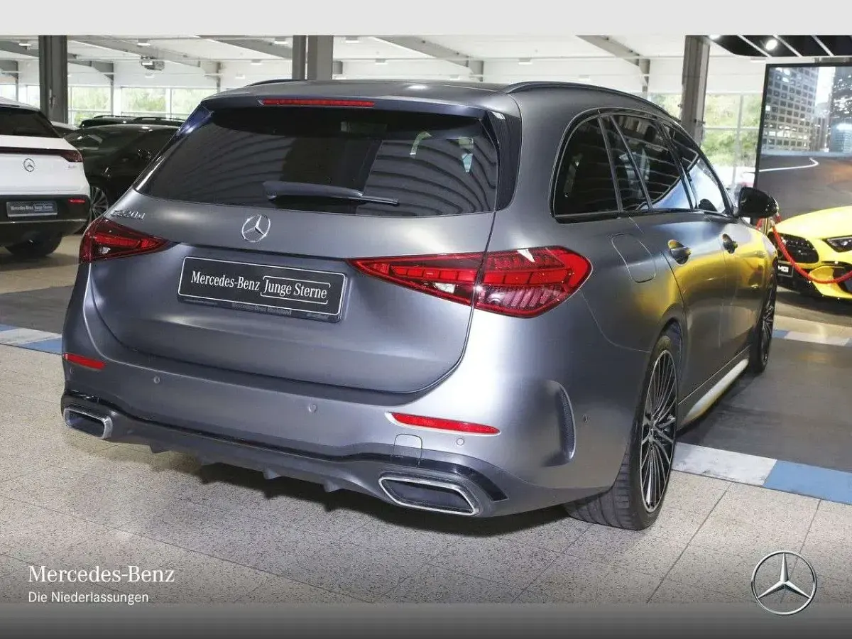 Gebraucht Mercedes C220 AMG 200 PS (147 kW) 2023 Grau Limousine