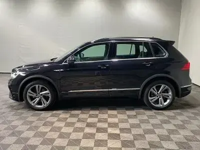 Gebraucht VW Tiguan R-line 150 PS (110 kW) 2021 Schwarz, SUV
