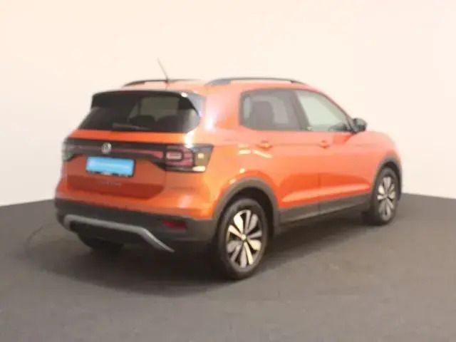 Gebraucht VW T-Cross Move 95 PS (69 kW) 2023 Orange SUV