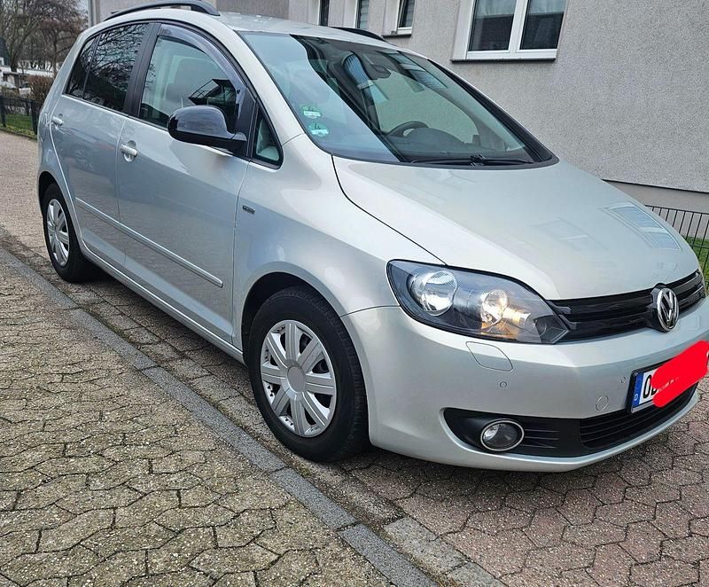 Gebraucht VW Golf Plus Cross Match 105 PS (77 kW) 2012 Silber Van / Kleinbus