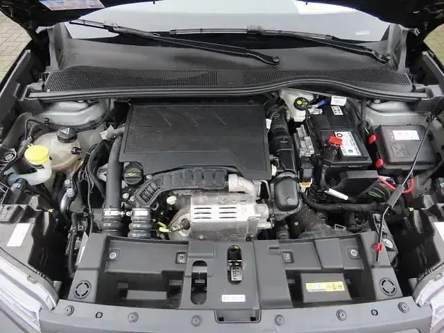 Gebraucht Jeep Avenger 101 PS (74 kW) 2024 Schwarz SUV