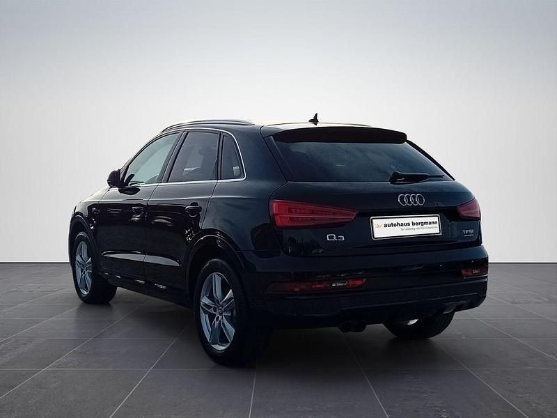 Gebraucht Audi Q3 Design 179 PS (131 kW) 2018 Schwarz SUV
