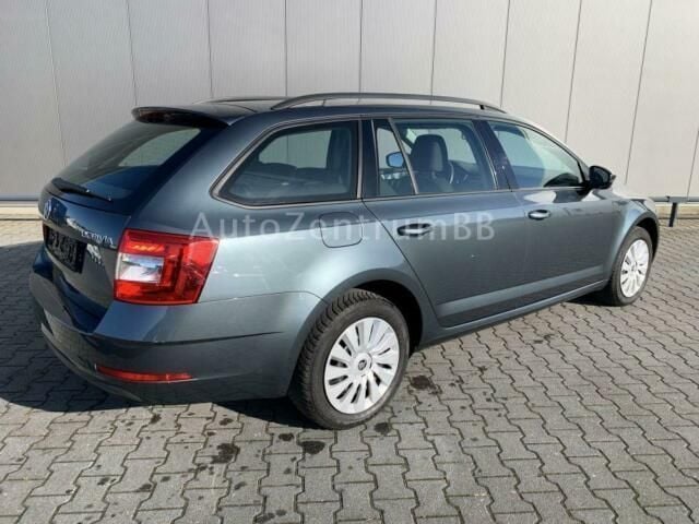 Gebraucht Skoda Octavia Active 86 PS (63 kW) 2018 Grau metallic Kombi