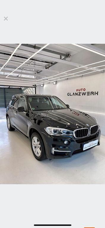 Schwarz Gebraucht 2014 BMW X5 Sport Line SUV | 19.400 € (Etwas zu teuer) - Bild 1/4