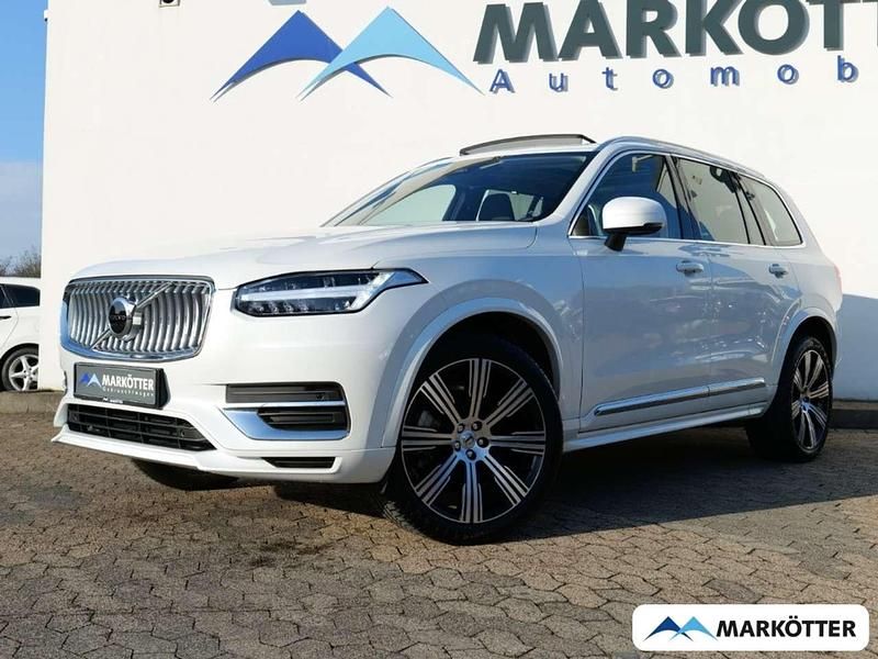 Gebraucht Volvo XC90 Plus 235 PS (172 kW) 2023 Crystal white / metallic SUV