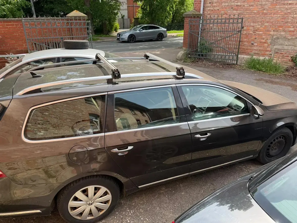 Gebraucht VW Passat 140 PS (102 kW) 2012 Braun Kombi