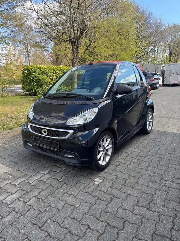 Gebraucht Smart ForTwo Cabrio 75 PS (55 kW) 2013 Schwarz Cabrio