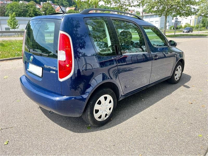 Blau Gebraucht 2011 Skoda Roomster Van / Kleinbus | 3.000 € (Guter Preis) - Bild 1/4