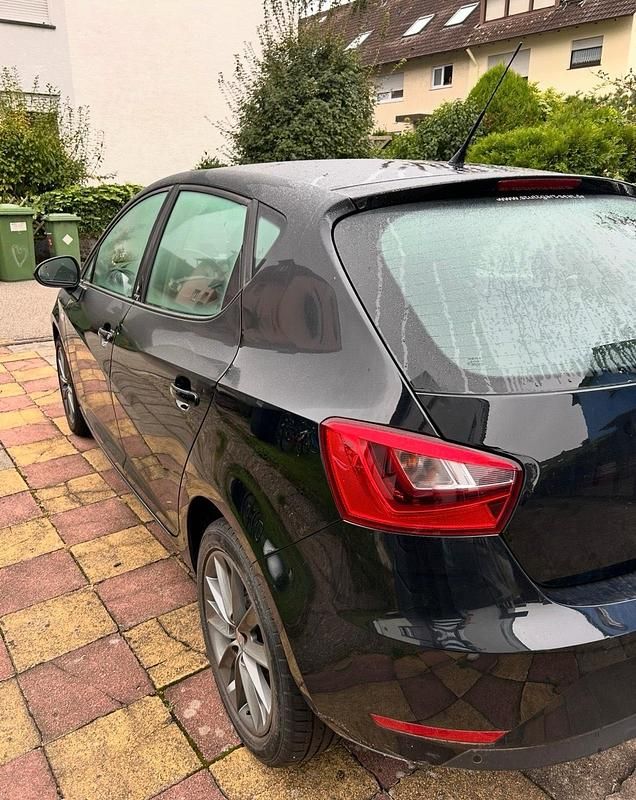 Gebraucht Seat Ibiza 69 PS (50 kW) 2013 Schwarz Kleinwagen