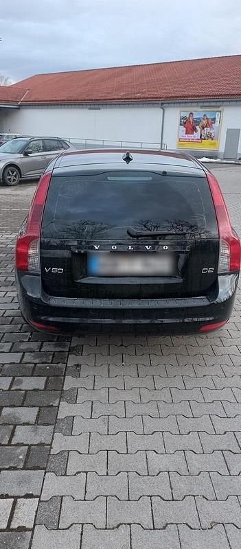 Gebraucht Volvo V50 114 PS (83 kW) 2010 Schwarz Kombi