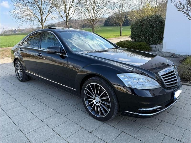 Gebraucht Mercedes S350 272 PS (200 kW) 2010 Schwarz Limousine