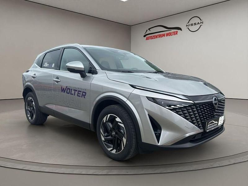 Silber Neu 2025 Nissan Qashqai N-Connecta SUV | 30.990 € (Etwas zu teuer) - Bild 1/4