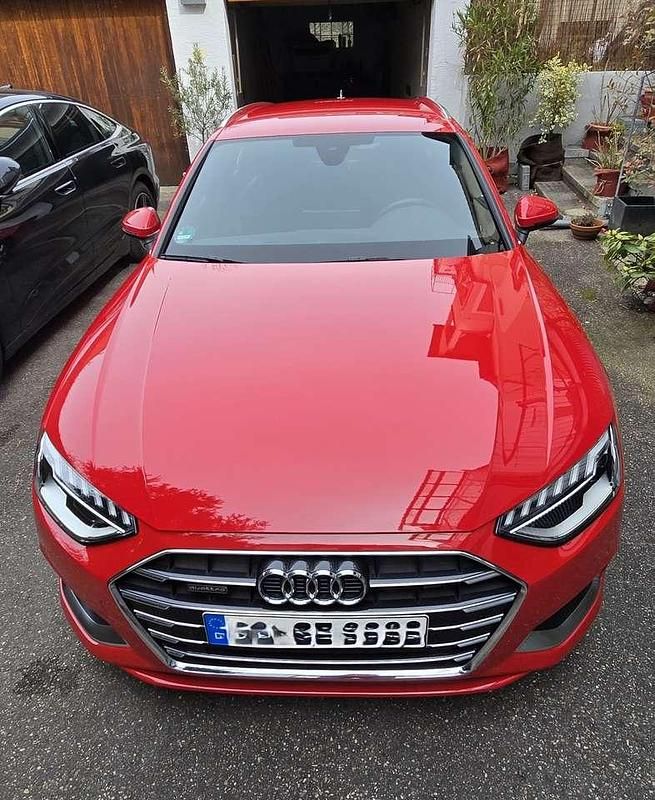 Gebraucht Audi A4 Advanced 204 PS (150 kW) 2021 Rot Kombi