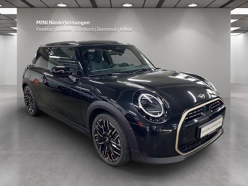 Neu Mini Cooper S 204 PS (150 kW) 2025 Schwarz Kleinwagen