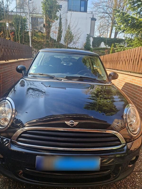 Gebraucht Mini ONE 75 PS (55 kW) 2012 Schwarz Kleinwagen